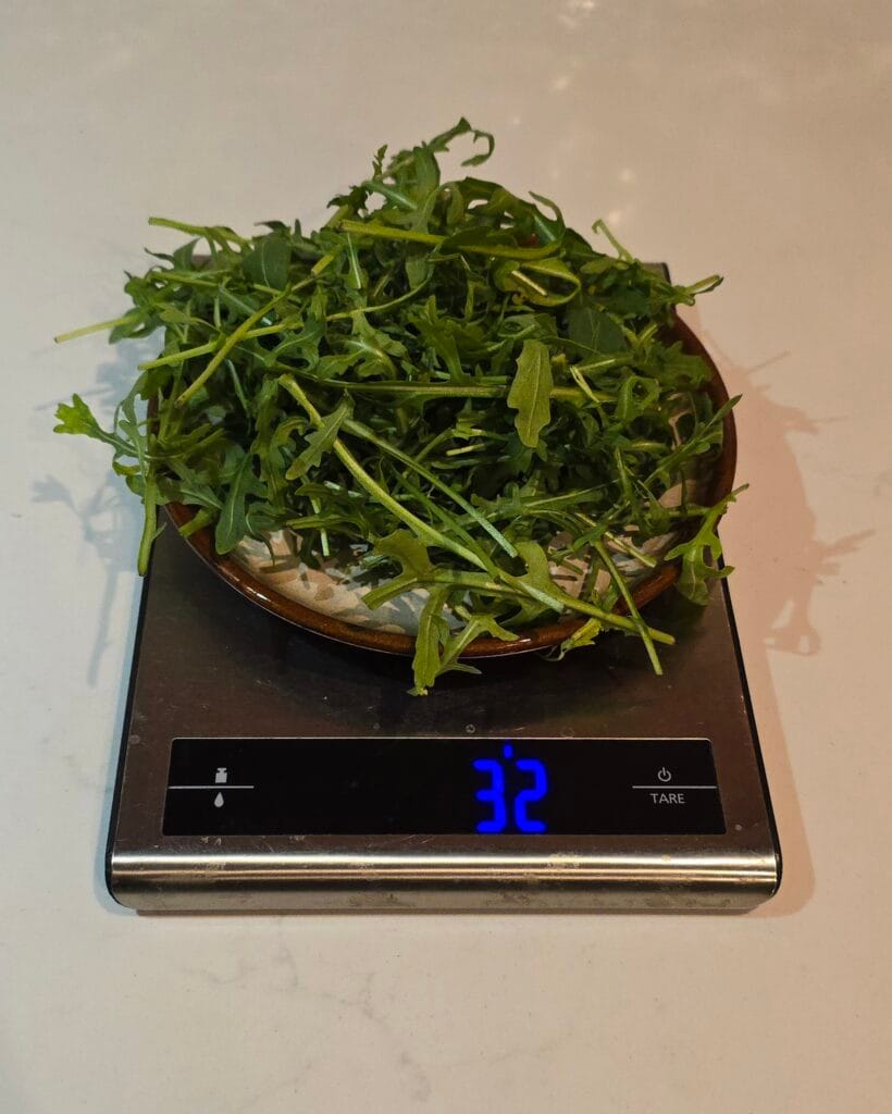 rucola op de weegschaal